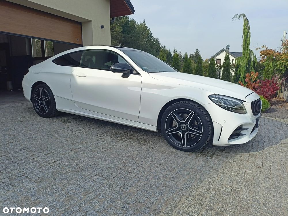 Mercedes-Benz Klasa C 180 9G-TRONIC - 20