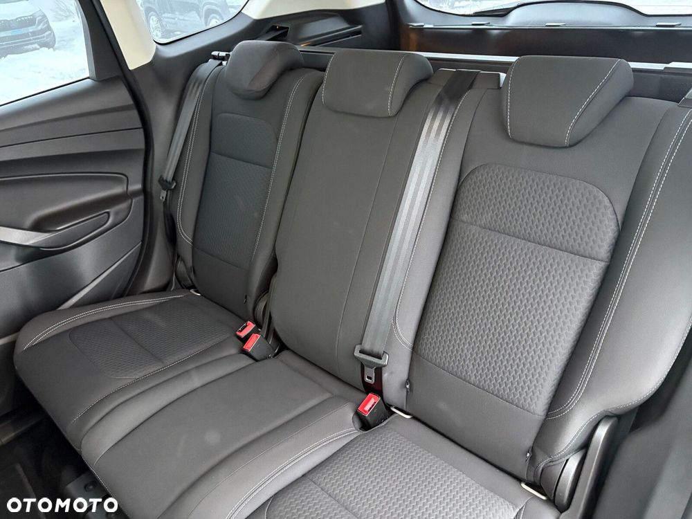 Ford Kuga - 14