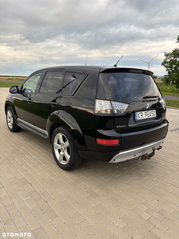 Mitsubishi Outlander 2.0 DID Intense - 5