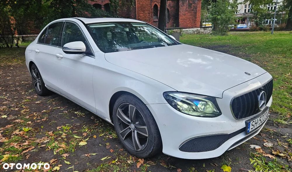 Mercedes-Benz Klasa E 220 d 9G-TRONIC - 3