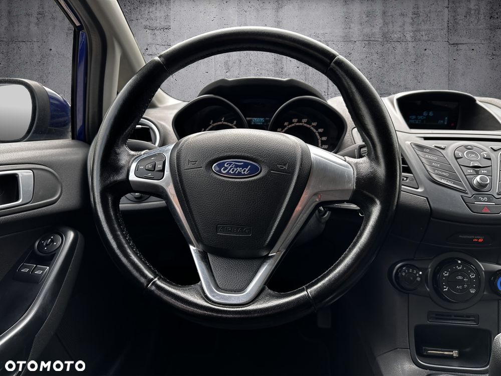 Ford Fiesta 1.25 Platinium X - 16
