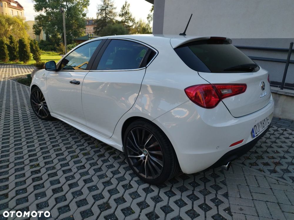 Alfa Romeo Giulietta 1750 TBi QV TCT - 17