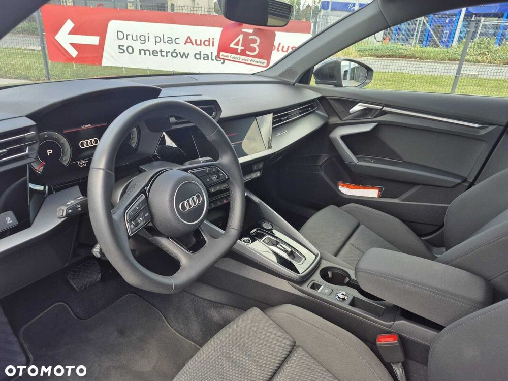 Audi A3 Limousine 35 TFSI mHEV Advanced S tronic - 11