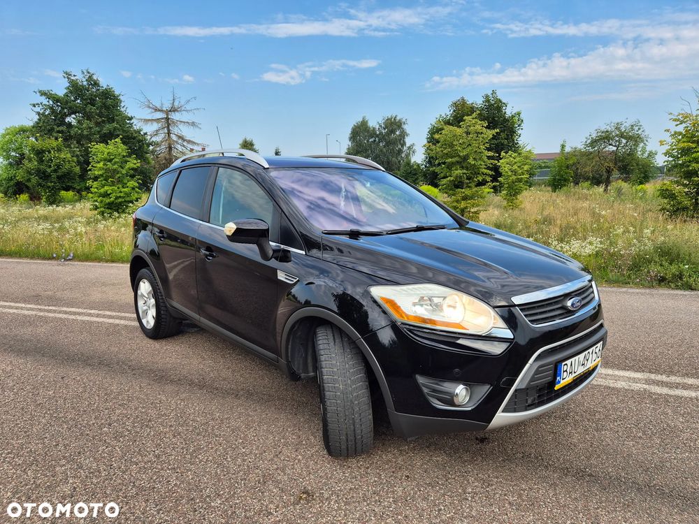 Ford Kuga 2.0 TDCi 2x4 Titanium - 16
