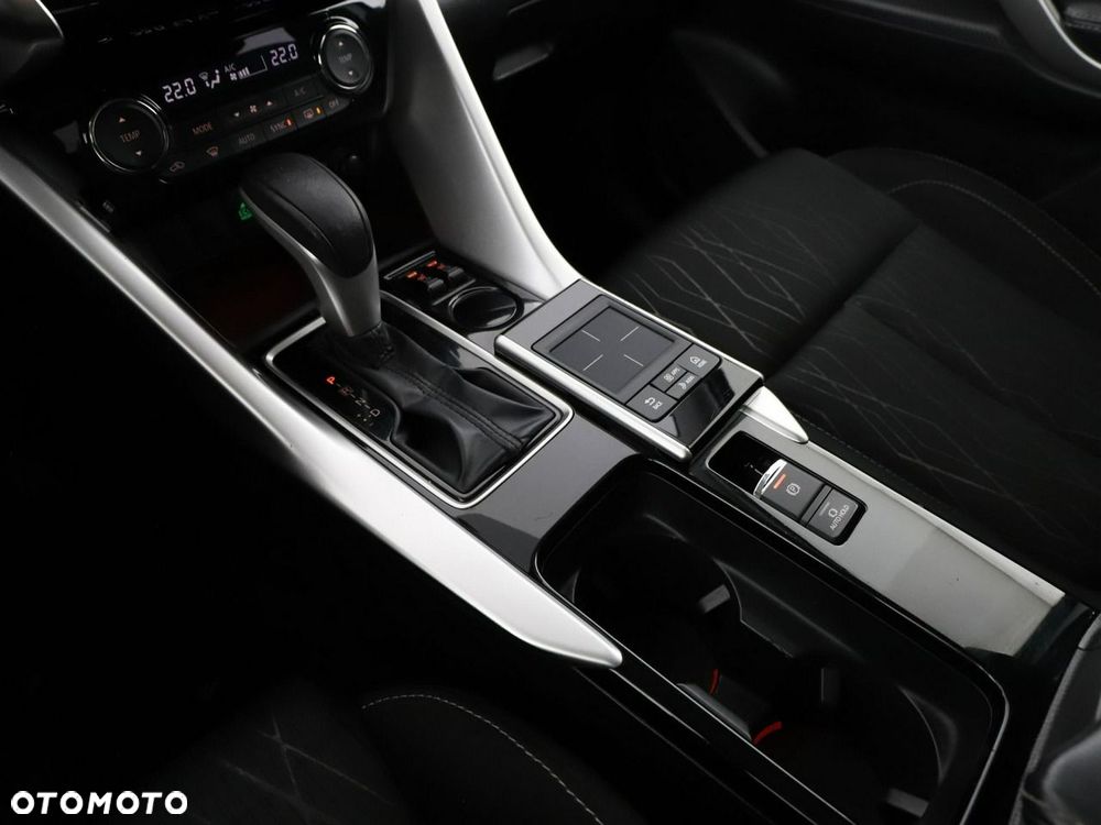 Mitsubishi Eclipse Cross 1.5 T-MIVEC (ClearTec) CVT 2WD Plus - 28