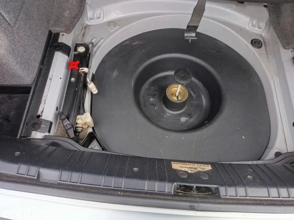 BMW Seria 3 - 30
