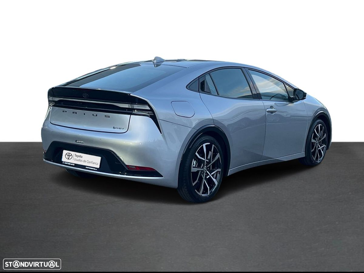 Toyota Prius - 13