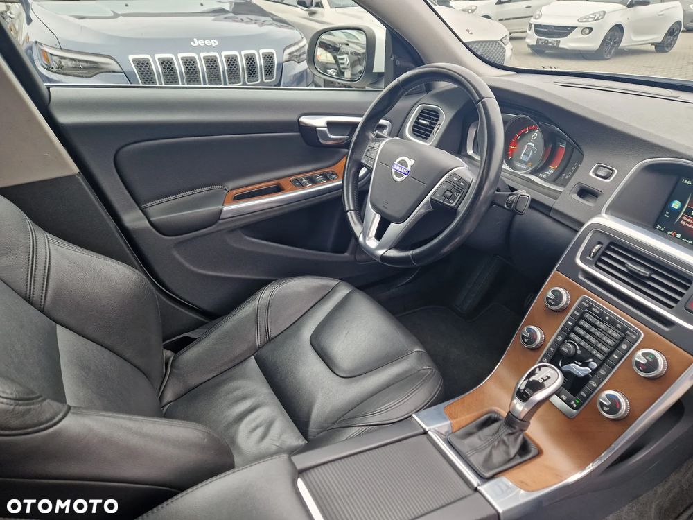 Volvo S60 - 36