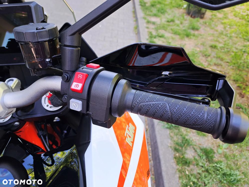KTM Super Duke - 21