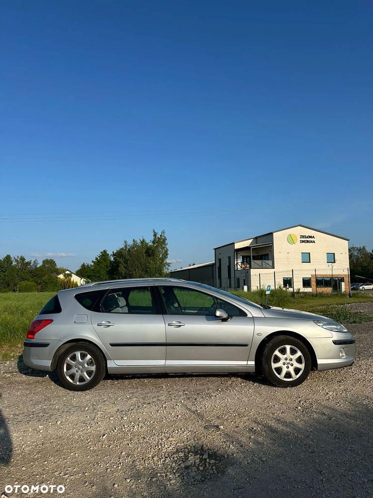 Peugeot 407 - 11