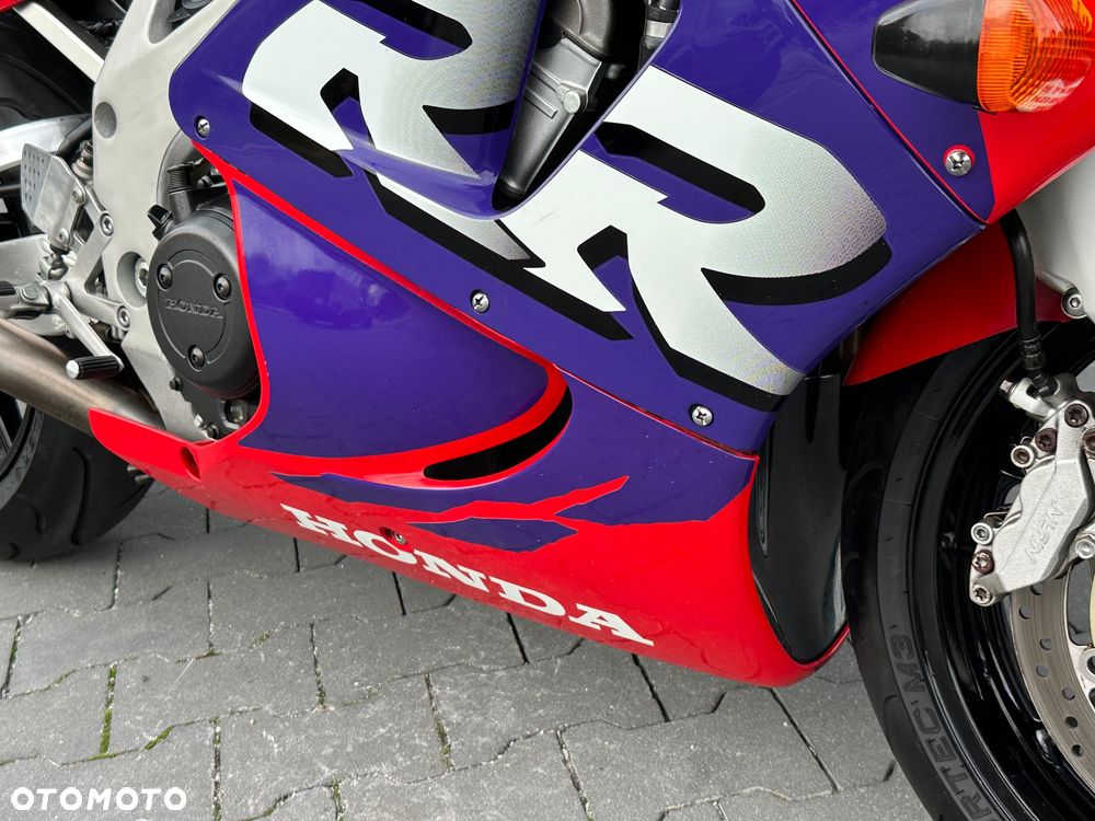 Honda CBR - 17