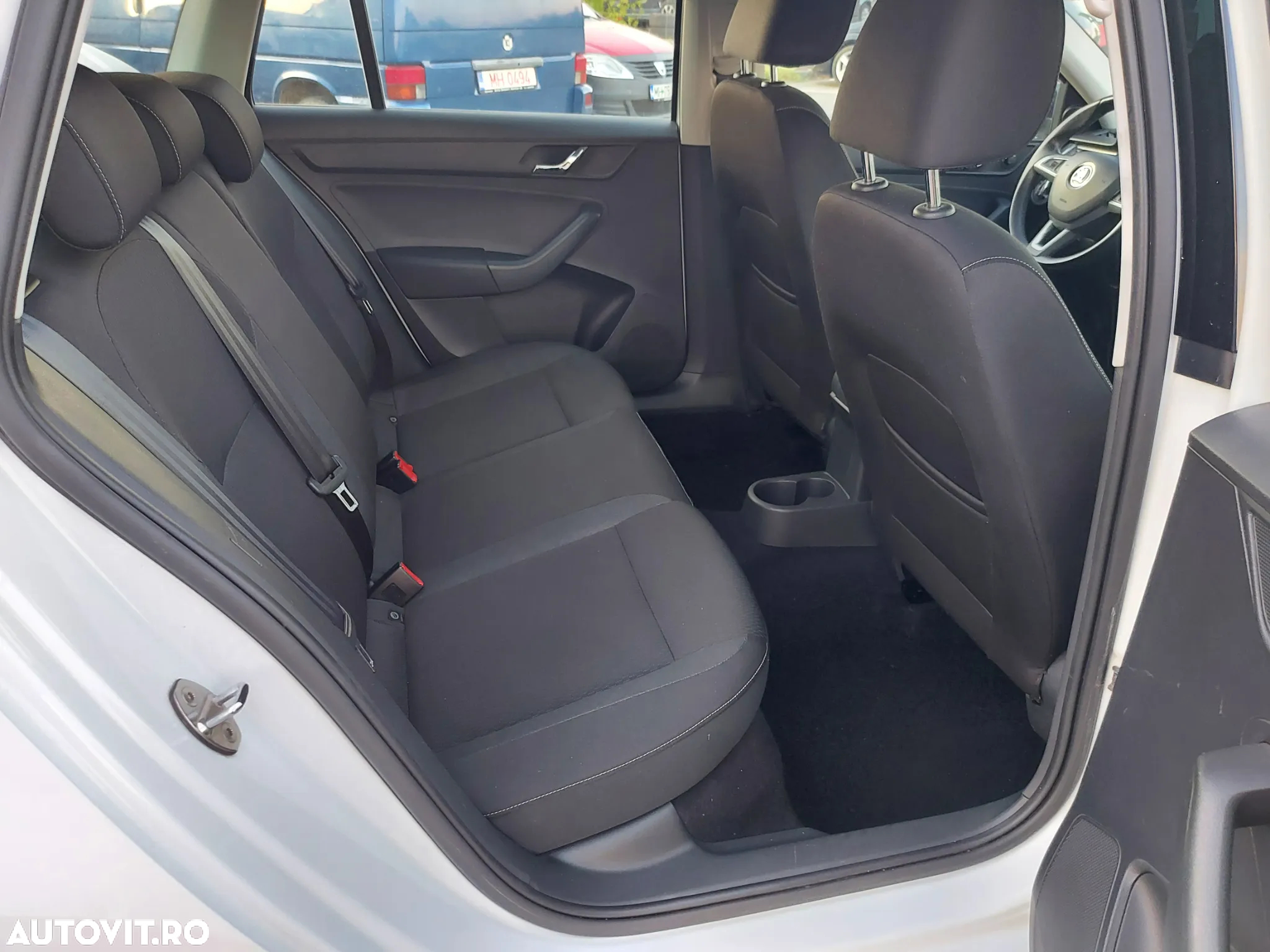 Skoda RAPID - 17