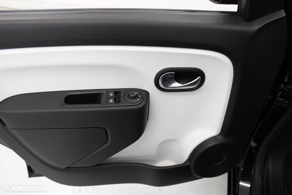Renault Twingo Z.E. 22 Zen - 9