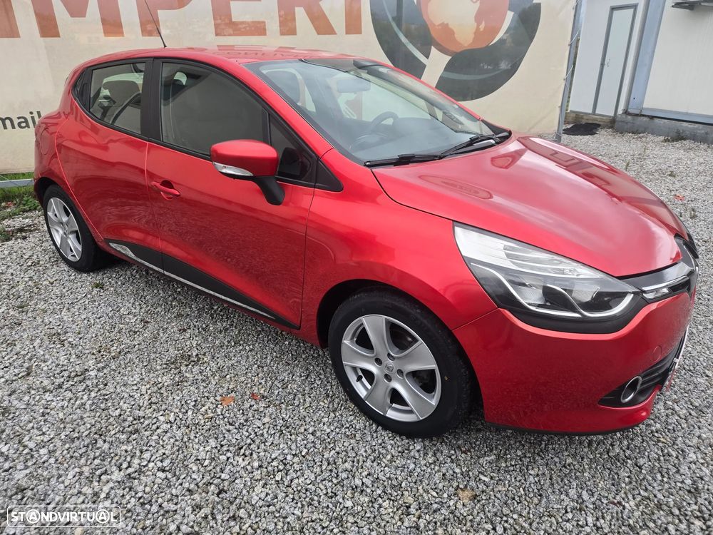 Renault Clio 1.5 dCi Dynamique S - 8