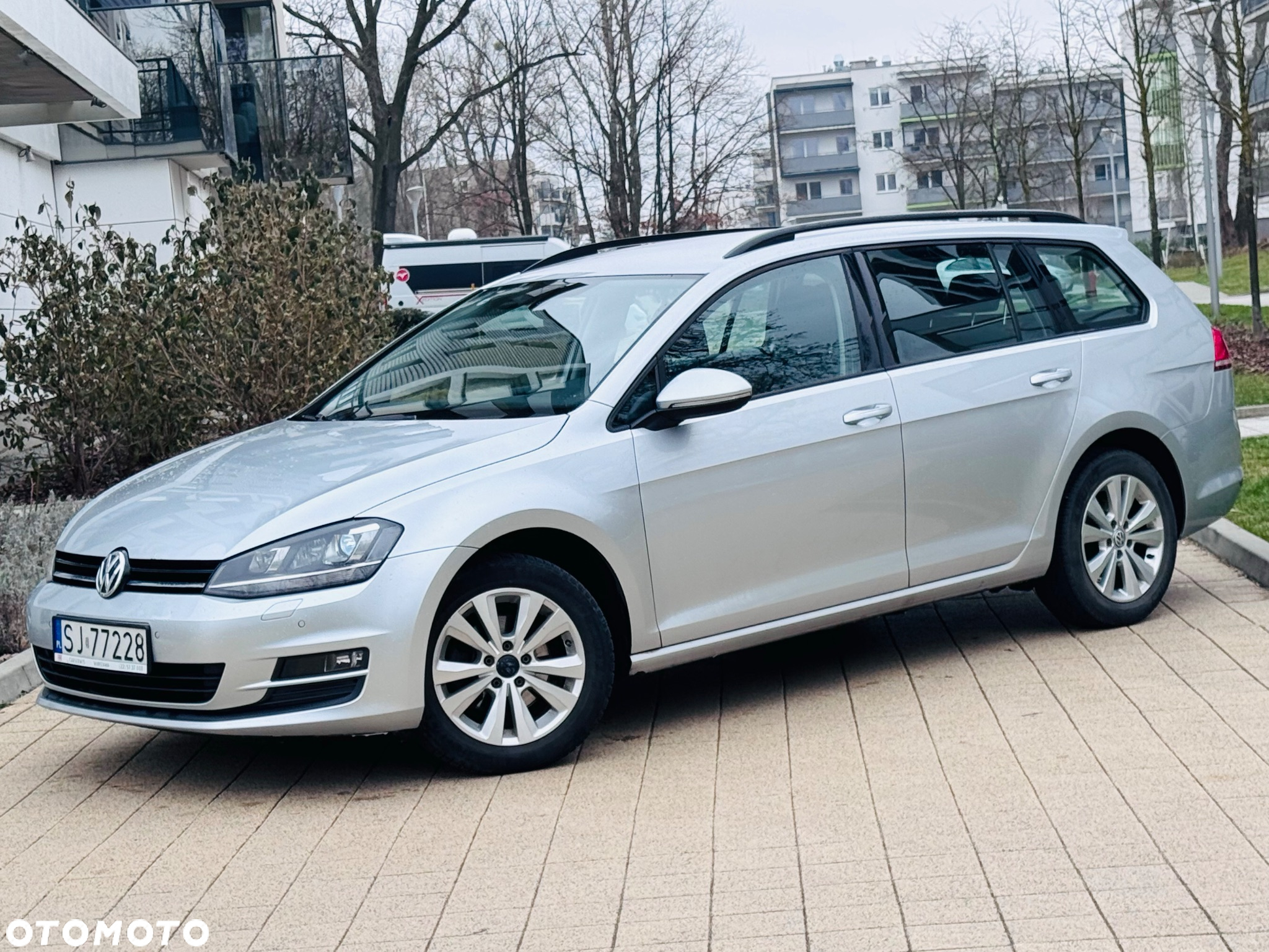 Volkswagen Golf VI 1.6 TDI Trendline - 6