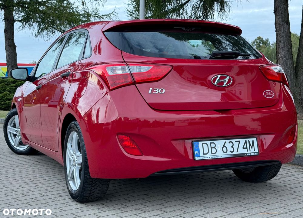 Hyundai i30 1.4 Fifa World Cup Edition - 25