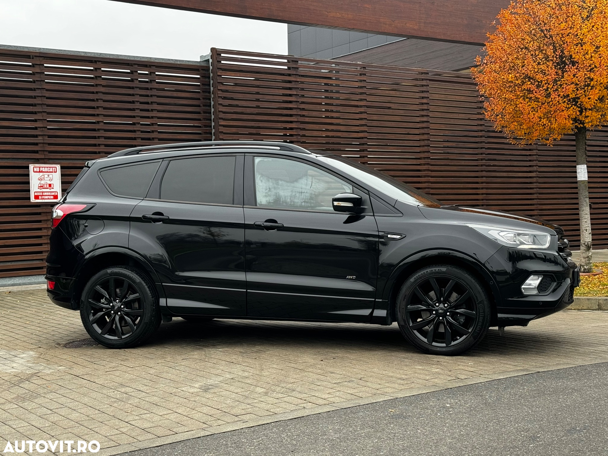Ford Kuga 2.0 TDCi 4x4 Aut. ST-Line - 8