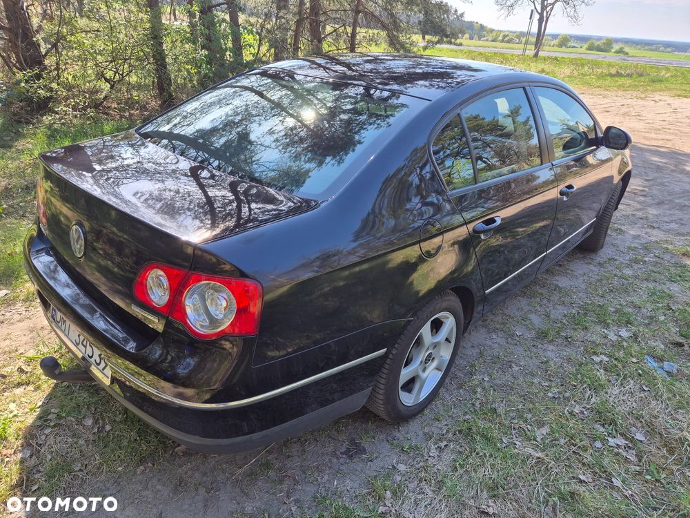 Volkswagen Passat 1.9 TDI Comfortline - 15