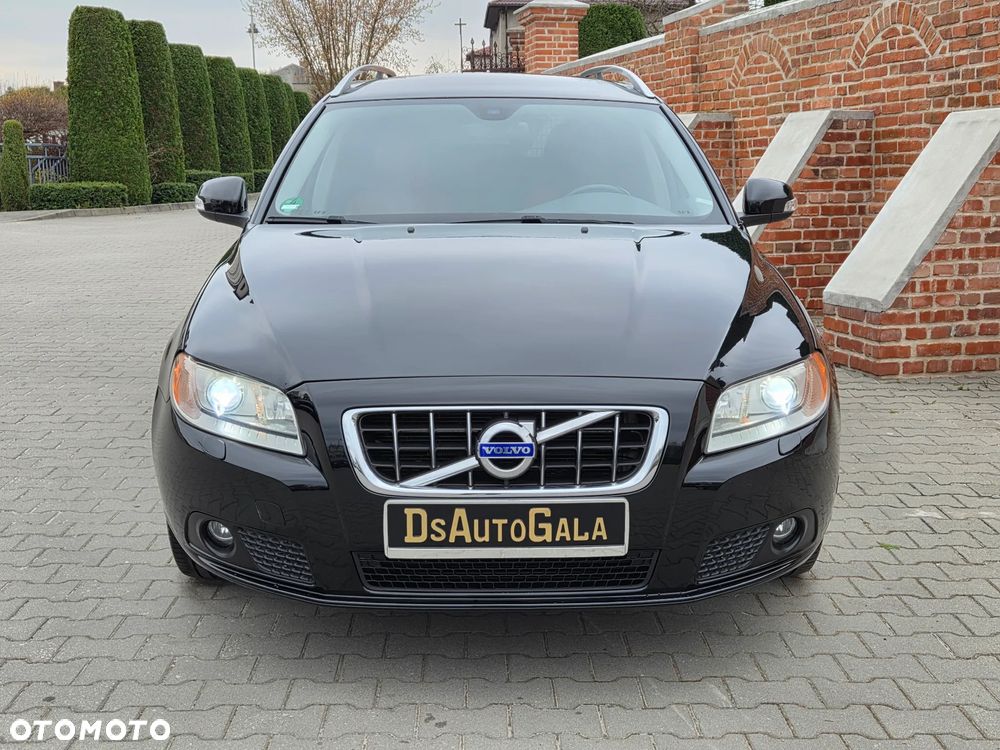 Volvo V70 2.5T Summum - 10