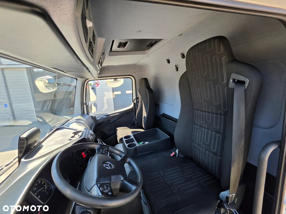 Mercedes-Benz Atego 1624 | EURO 6 | Automat | Chłodnia Lamberet | Winda 1500 kg | TYLKO 296 tys. km | SERWIS  | SUPER STAN | ŚCIANA GRODZIOWA | - 18