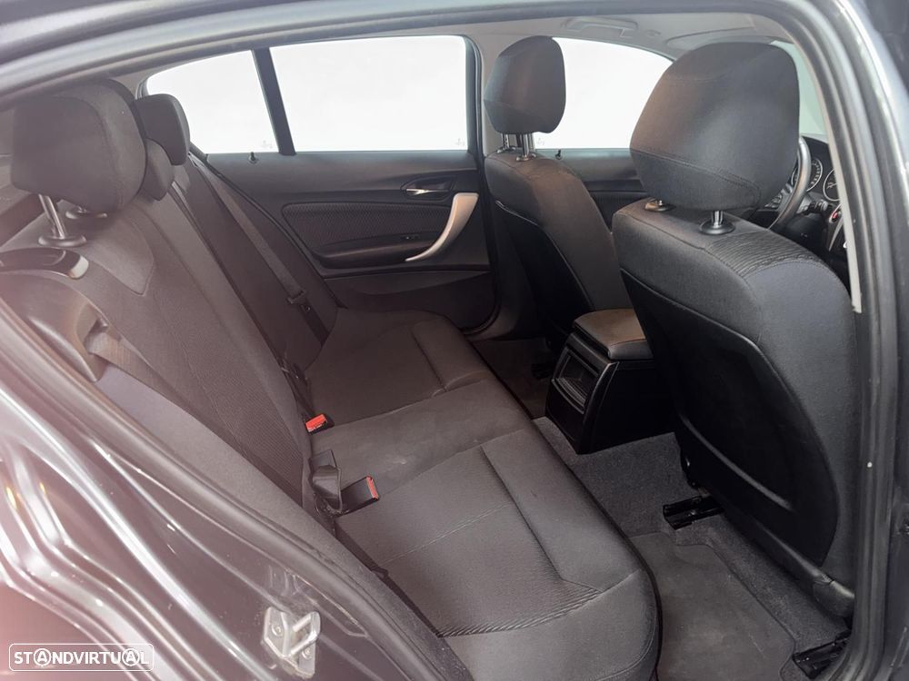 BMW 116 d EfficientDynamics - 6