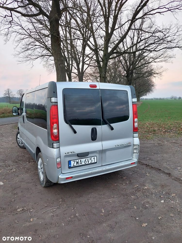 Opel Vivaro - 12