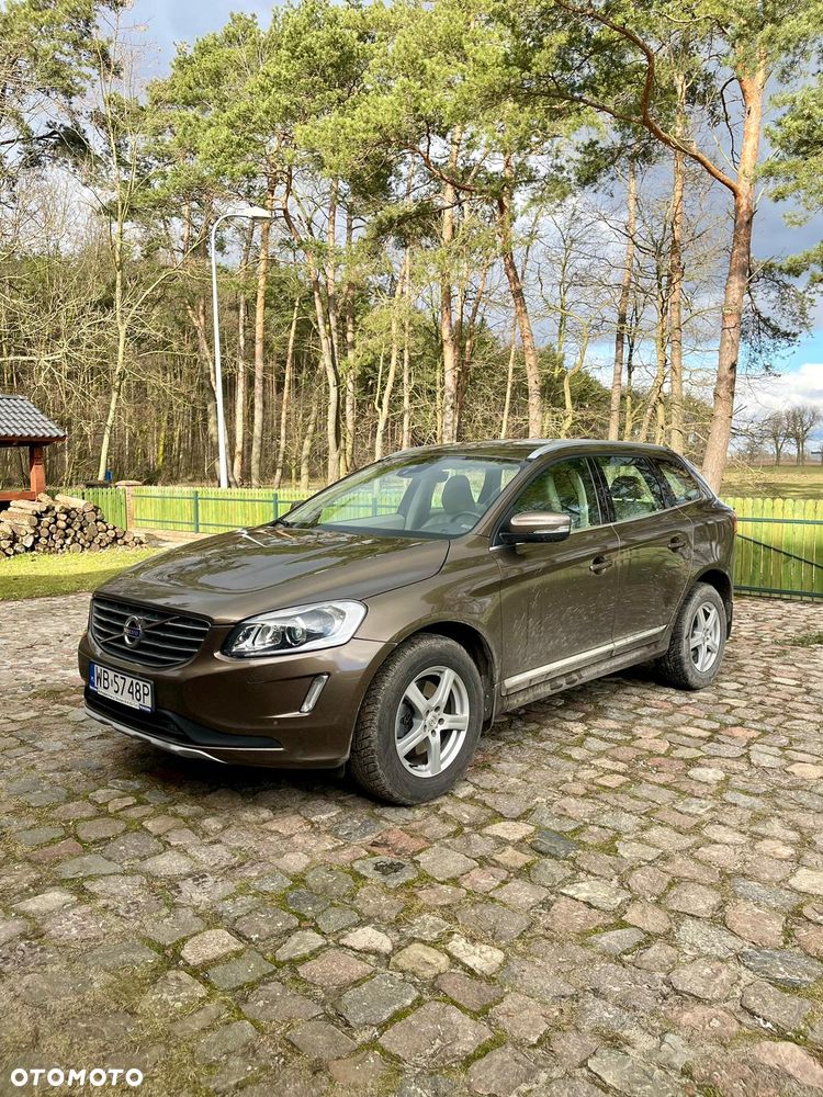 Volvo XC 60 D4 AWD Summum - 2