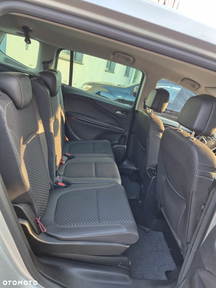 Opel Zafira Tourer 2.0 CDTI Automatik Edition - 9