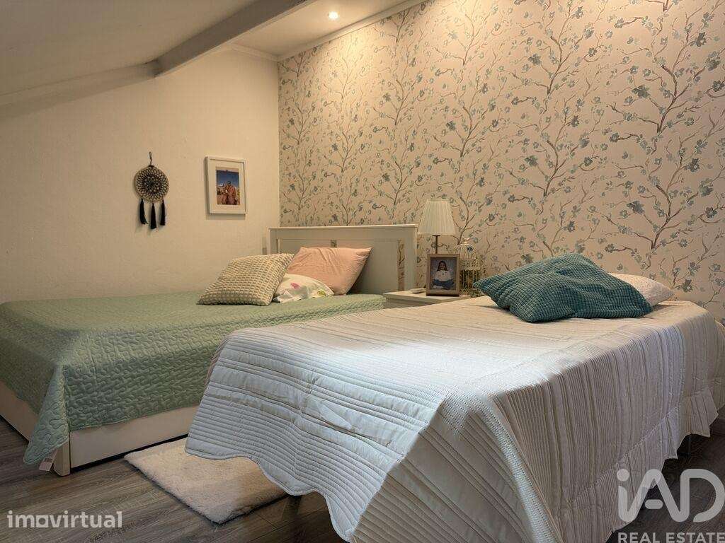 Moradia em banda T3 em Alpiarça - Grande imagem: 2/22