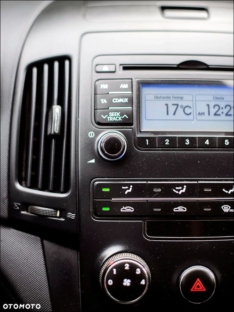 Hyundai i30 - 24