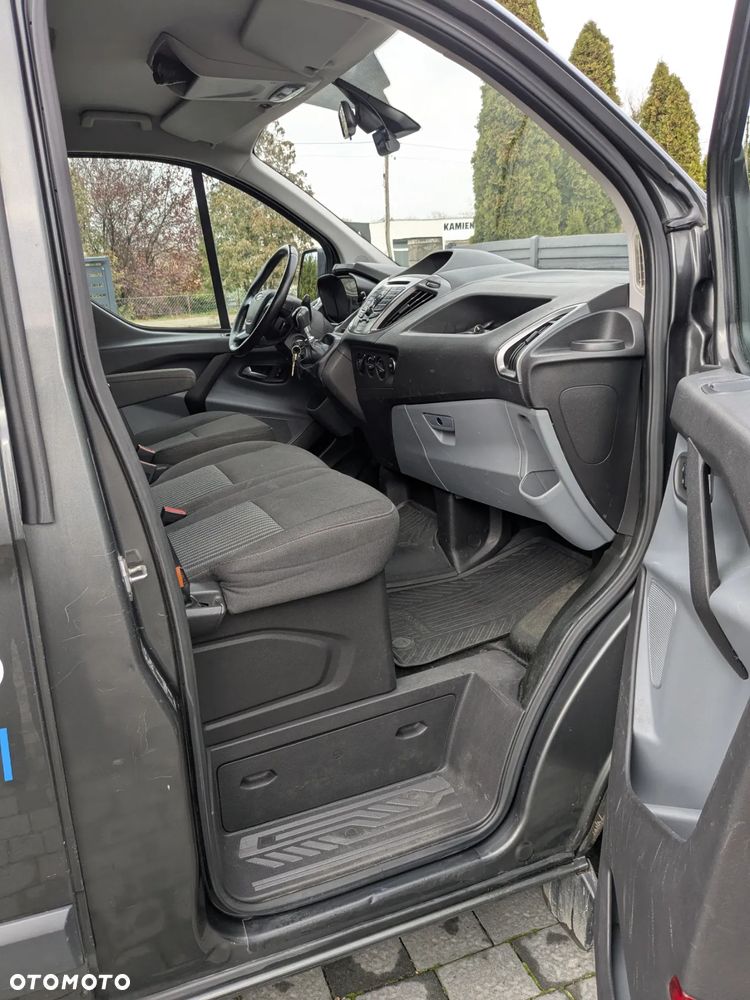 Ford TRANSIT CUSTOM - 15