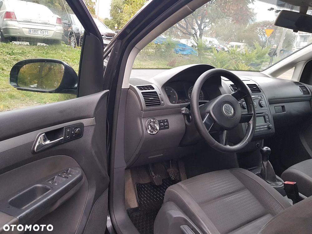 Volkswagen Touran 1.9 TDI Basis - 6