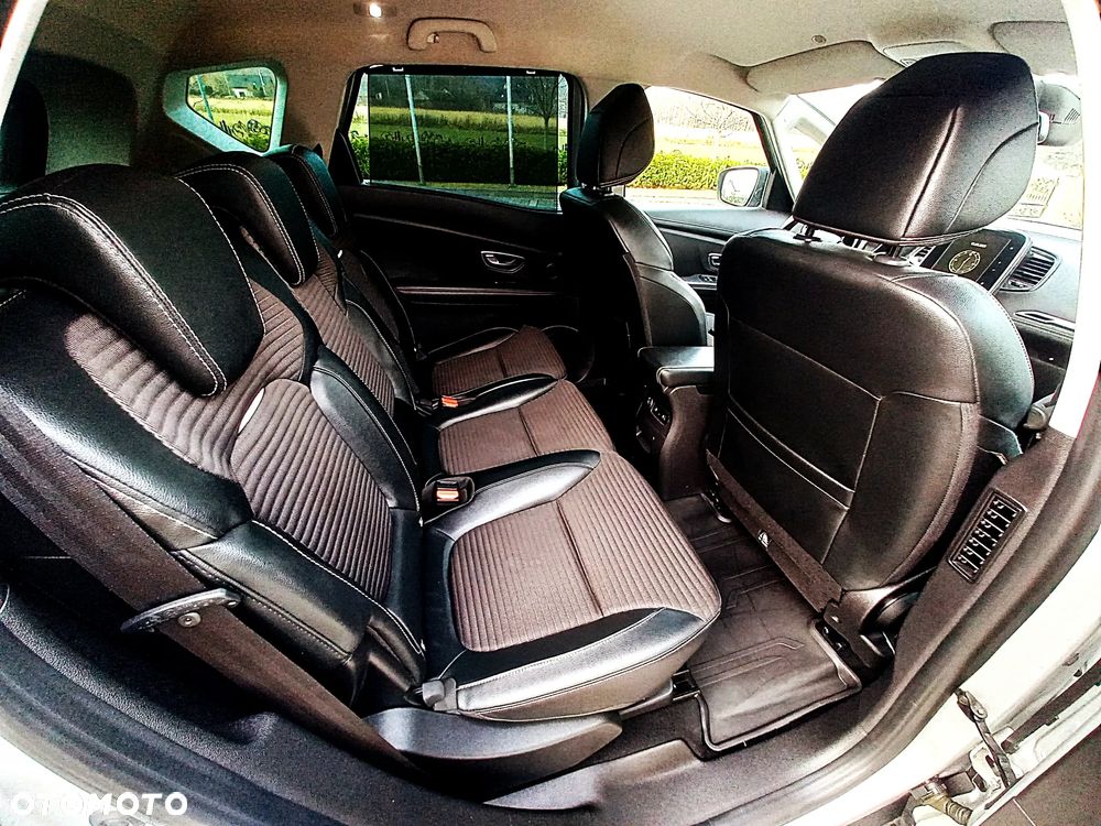 Renault Scenic 1.3 TCe Energy Bose EDC - 6