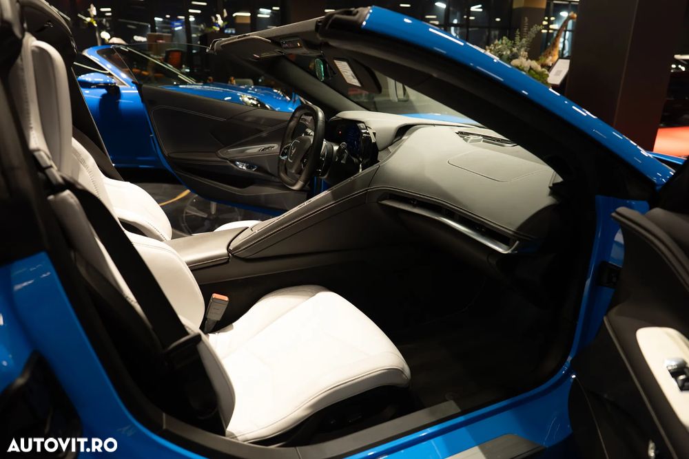 Chevrolet Corvette - 8