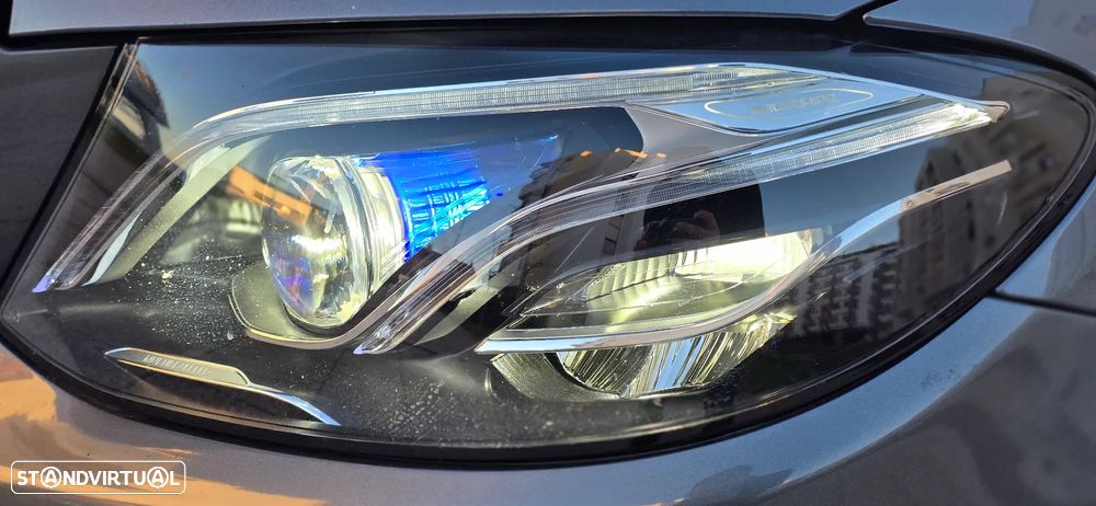 Mercedes-Benz E 300 de AMG Line - 8