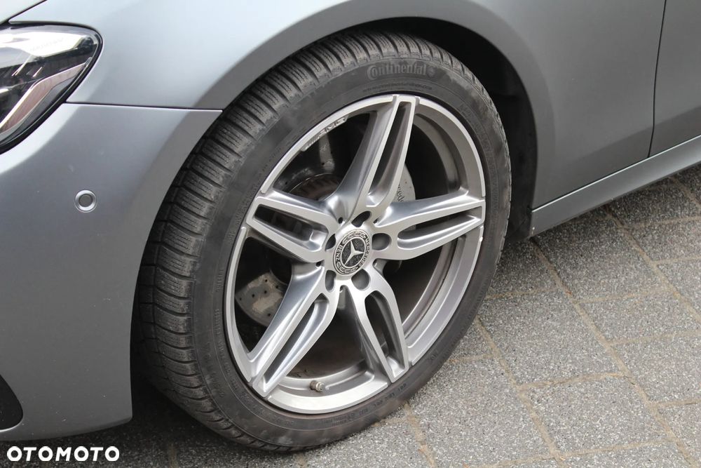 Mercedes-Benz Klasa E 220 d 4-Matic AMG/Avantgarde - 10