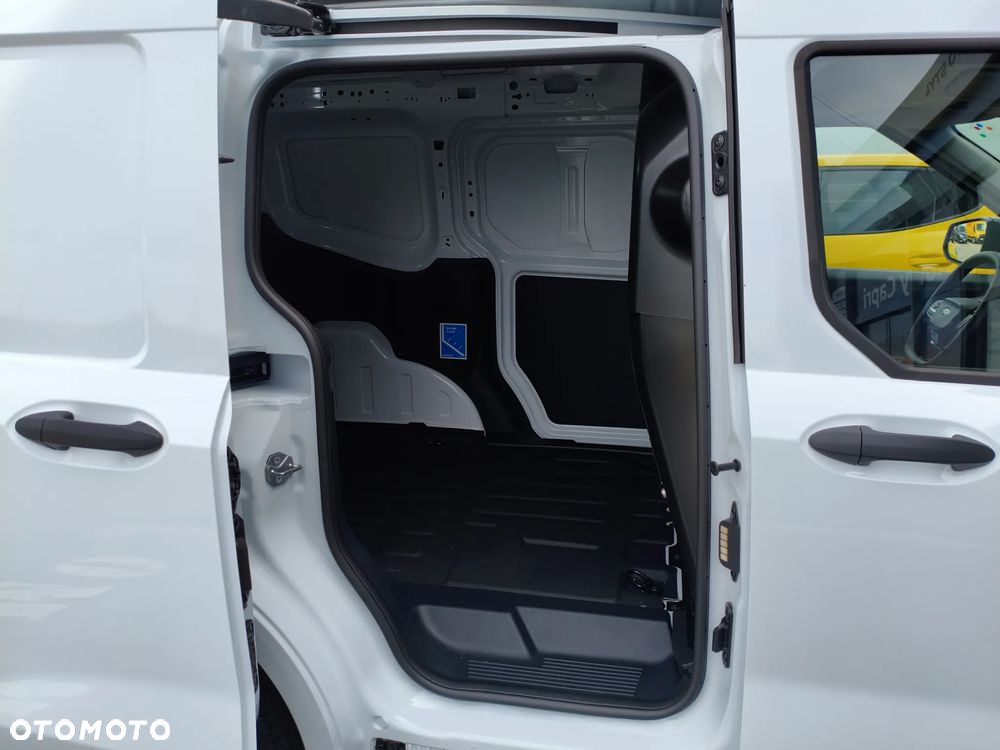 Ford Transit Courier Elektryczny - 10