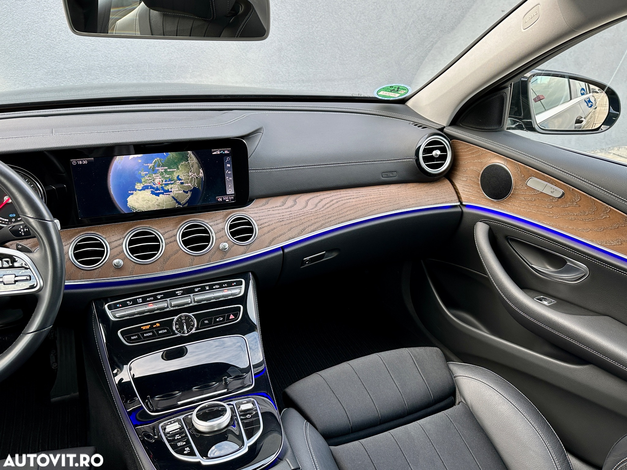Mercedes-Benz E 300e 9G-TRONIC - 11
