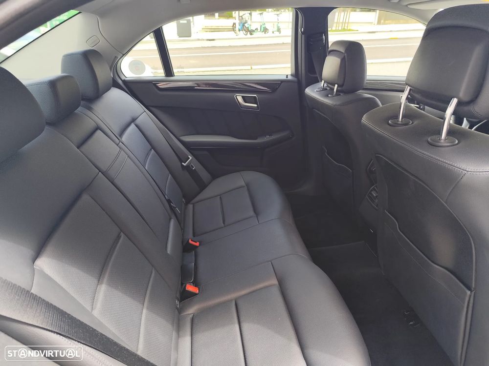 Mercedes-Benz E 300 BLUETEC Hybrid Avantgarde - 16