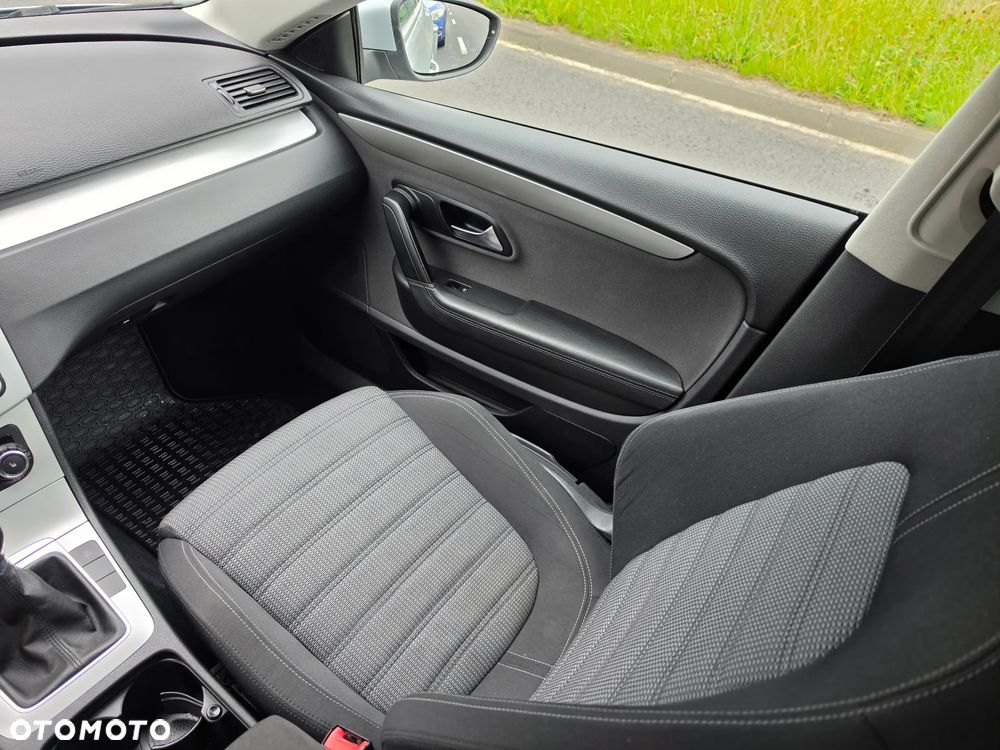 Volkswagen CC - 27