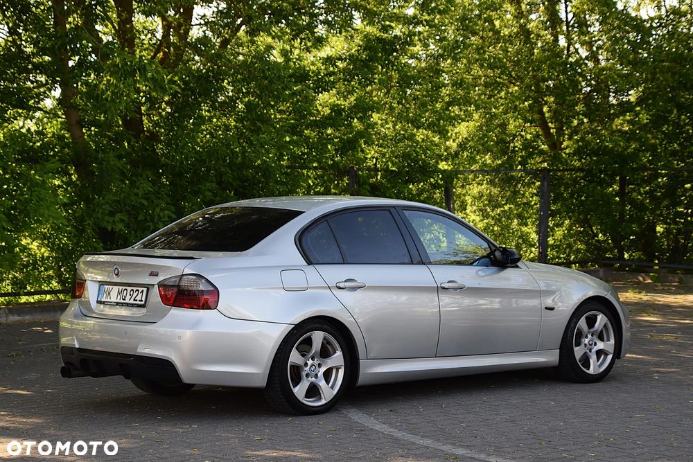 BMW Seria 3 - 18