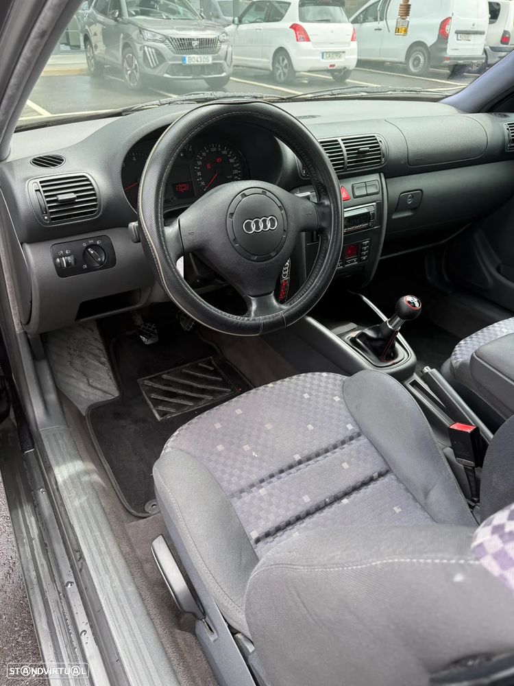 Audi A3 1.6 - 8