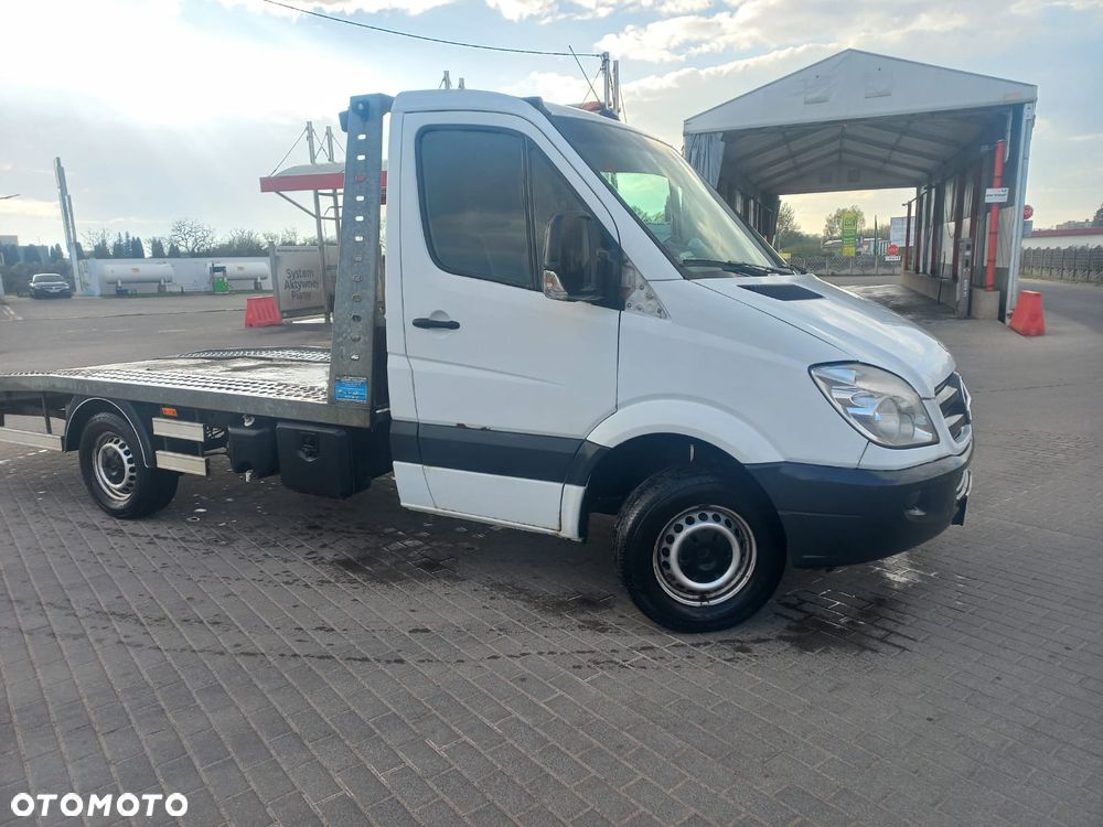 Mercedes-Benz Sprinter - 3