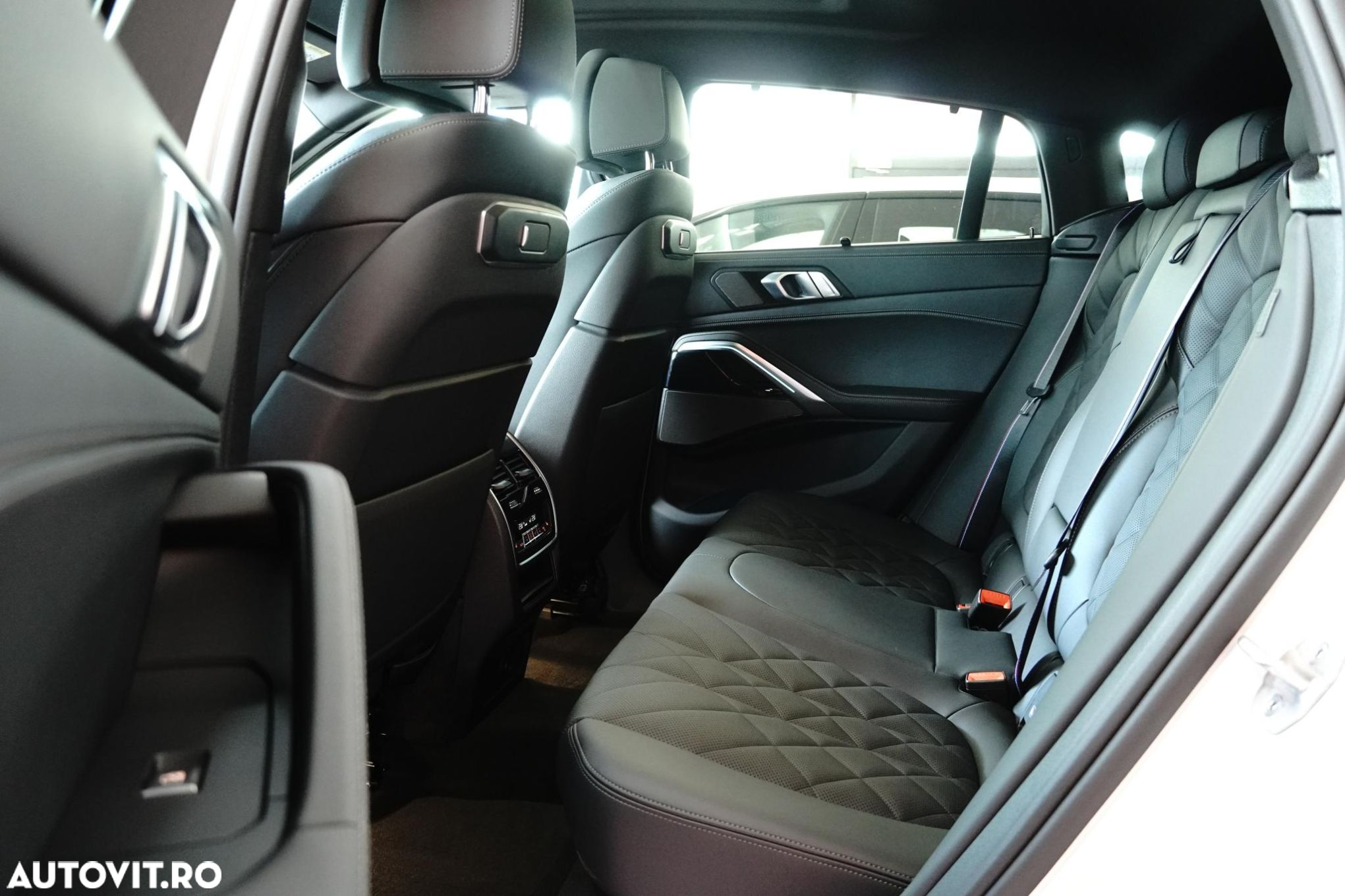 BMW X6 - 12
