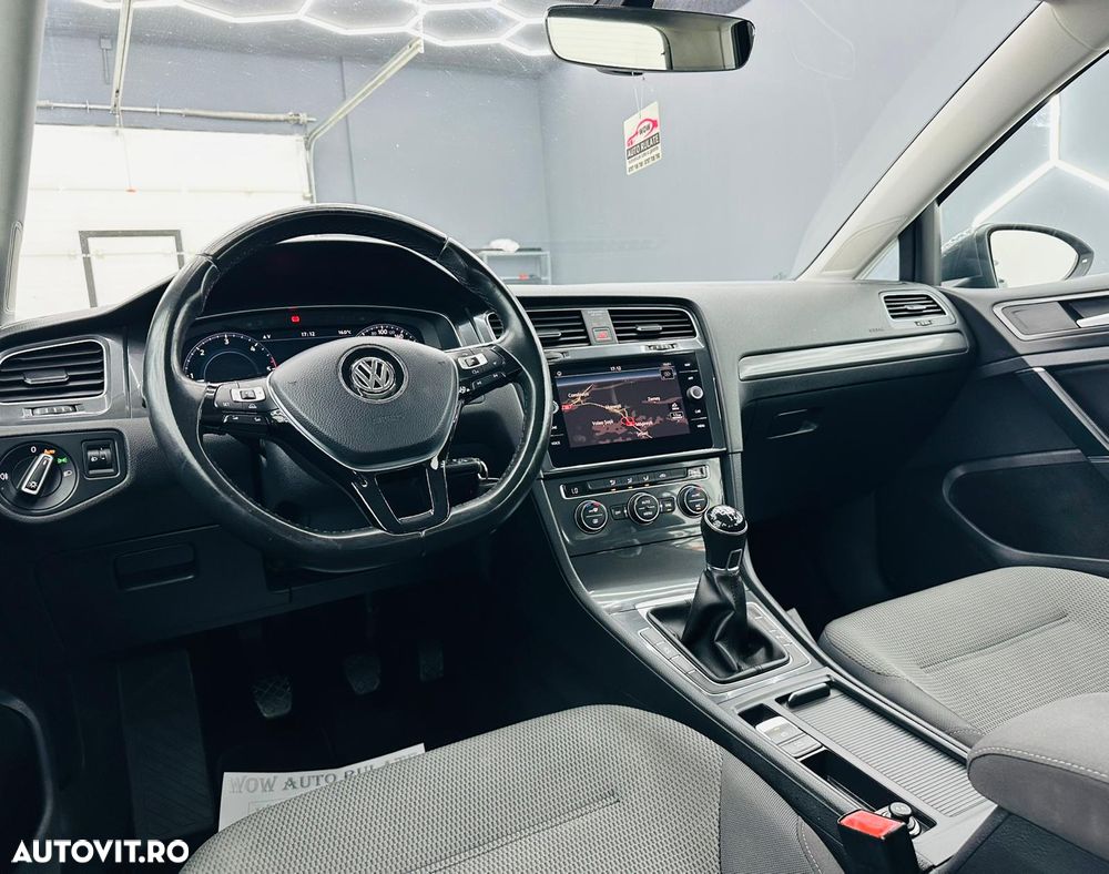 Volkswagen Golf 1.6 TDI BMT Trendline - 21