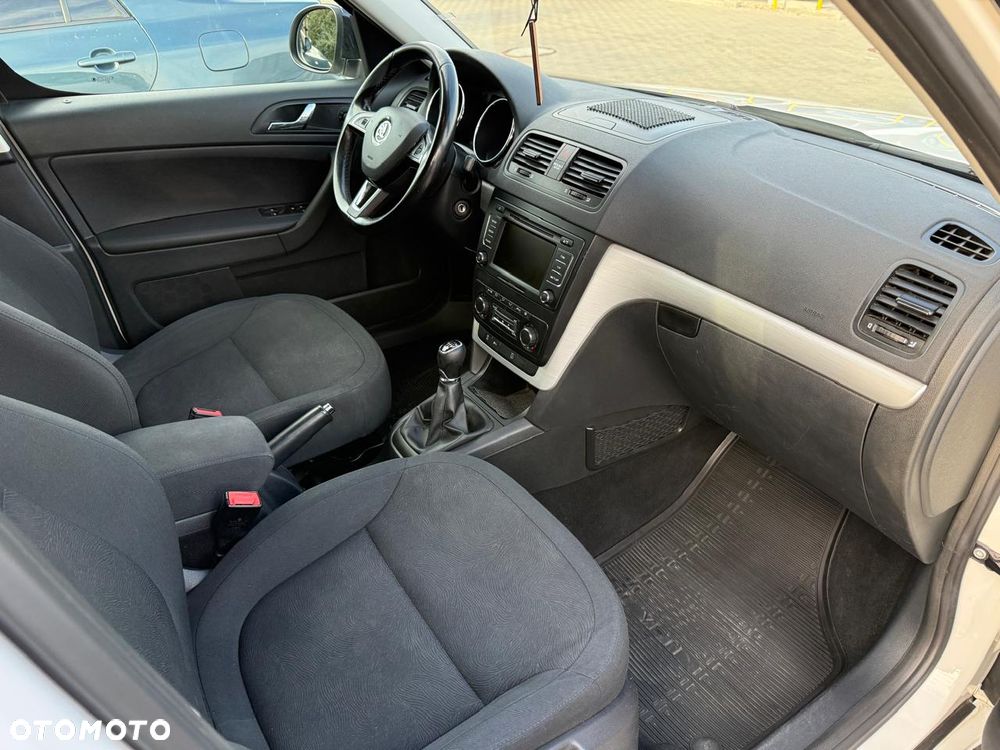 Skoda Yeti 2014 photo 3