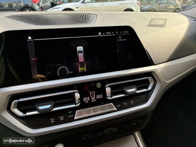 BMW 318 d Ultimate Auto - 33