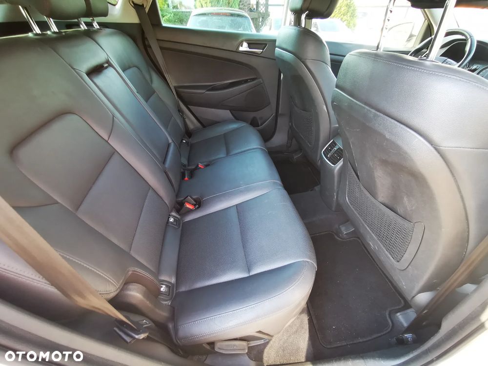 Hyundai Tucson 1.6 Turbo 2WD Intro Edition - 19