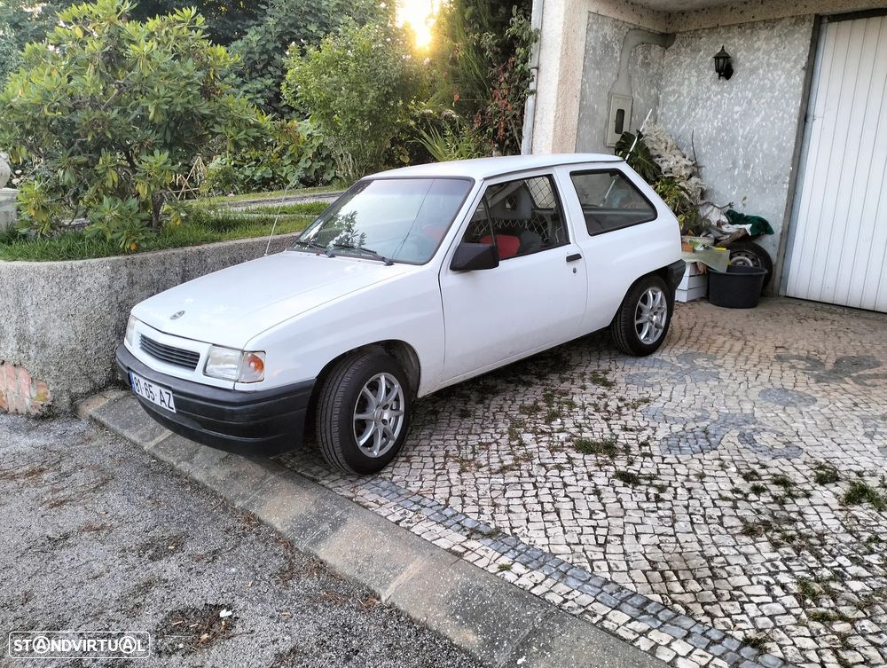 Opel Corsa - 2