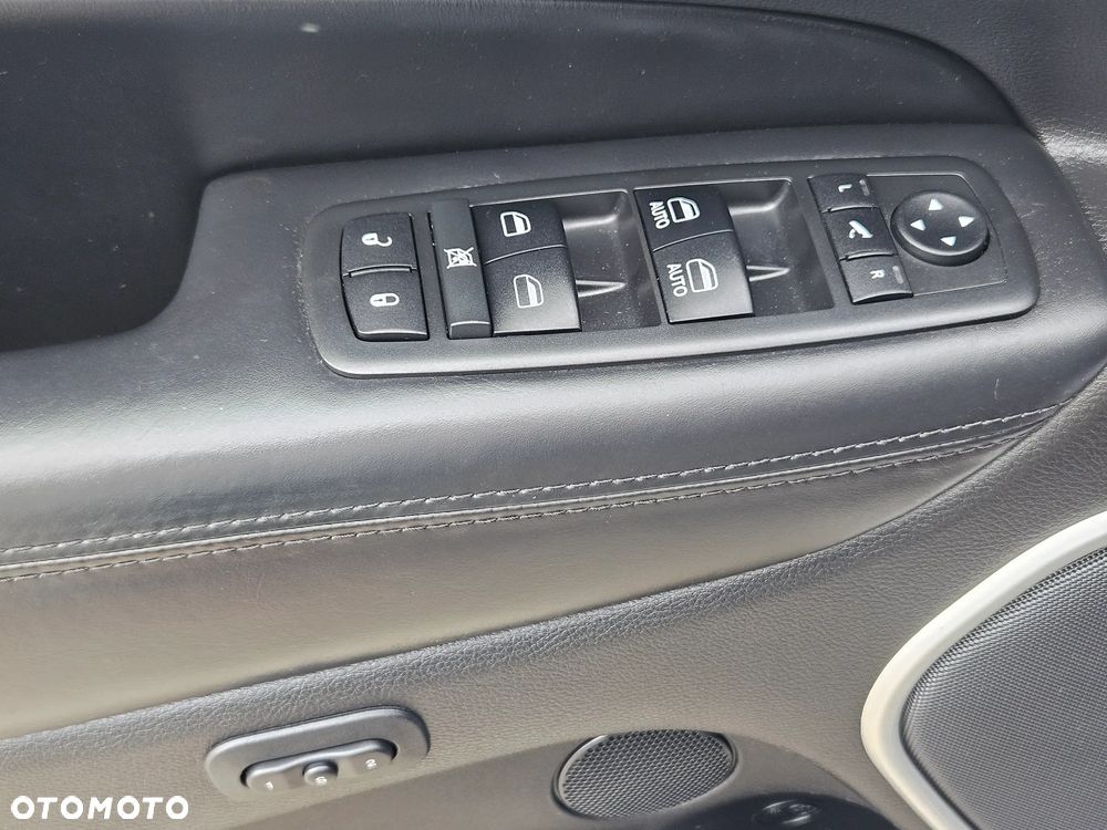 Jeep Grand Cherokee 3.0 CRD Summit - 37